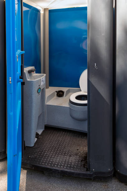 Portable Toilet Options We Offer in St Leo, FL