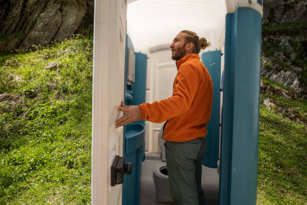 Best Best portable toilet rental  in St Leo, FL